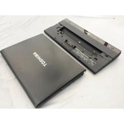 Toshiba R830-Portege Laptop i3 320gb 8gb memory, docking station + car diagnostics software