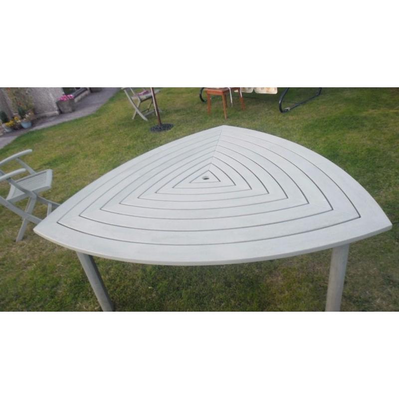 wooden table and chairs for sale