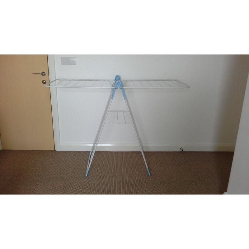 Indoor Clothes Airer