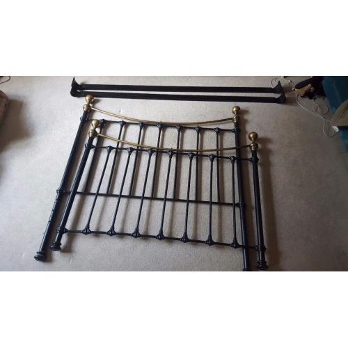 Metal bedframe