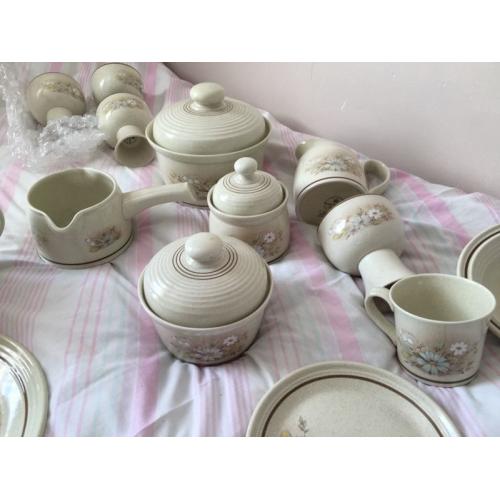 Royal dolton set