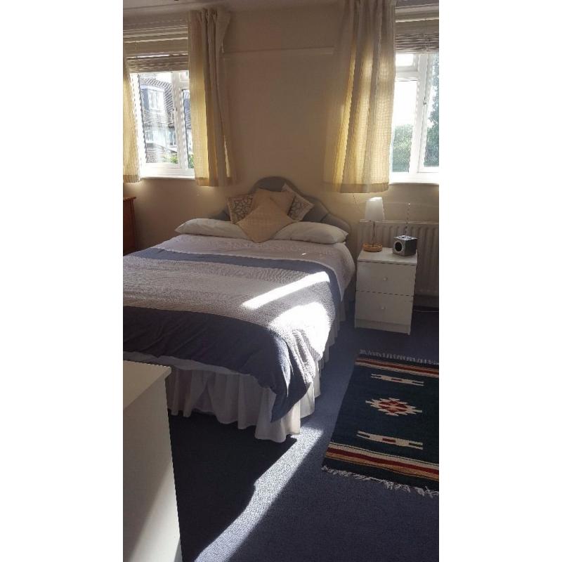 Double room for rent for a student or a professional female