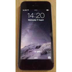 iPhone 5s 16GB (extremely good condition)