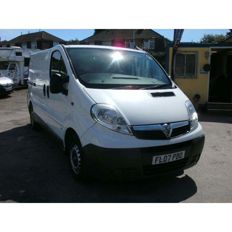 2007 Vauxhall Vivaro 2.0CDTI 2900 SWB / Twin Sld Diesel Van