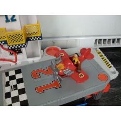 Imaginext Plane Carrier- with extra planes