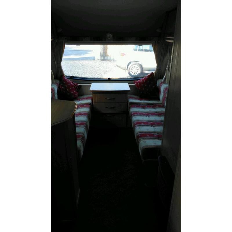 2004 5berth Bailey ranger with awning