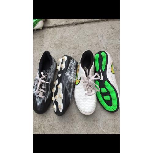 Junior football boots