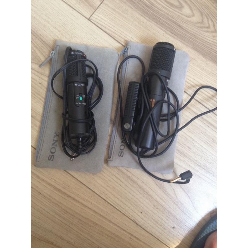 2 Sony microphones