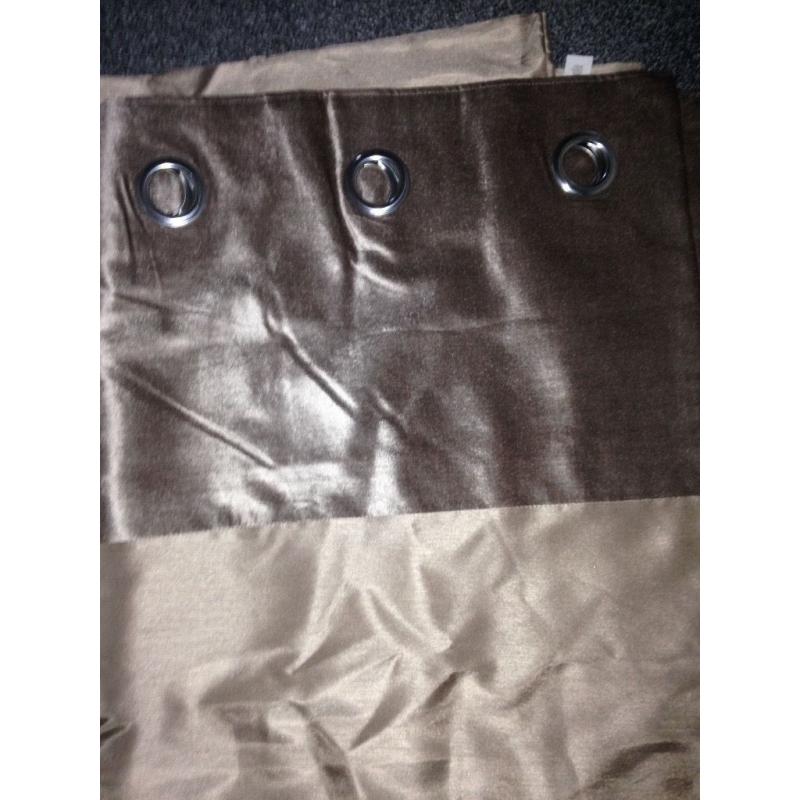 Curtains and cushions