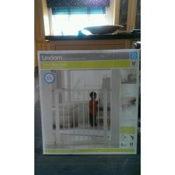 New unopened Lindam Baby Gate