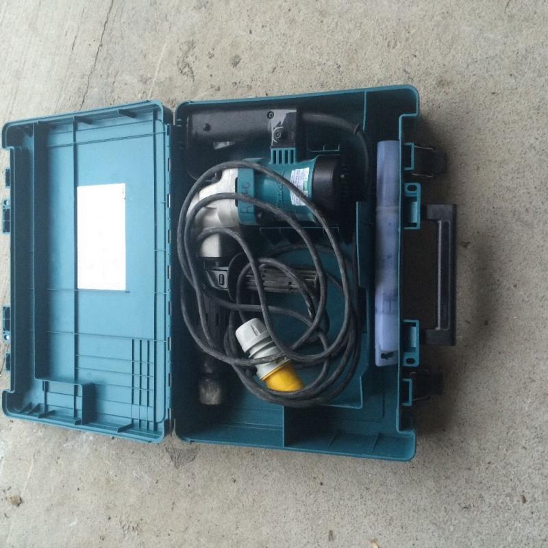 Makita kango