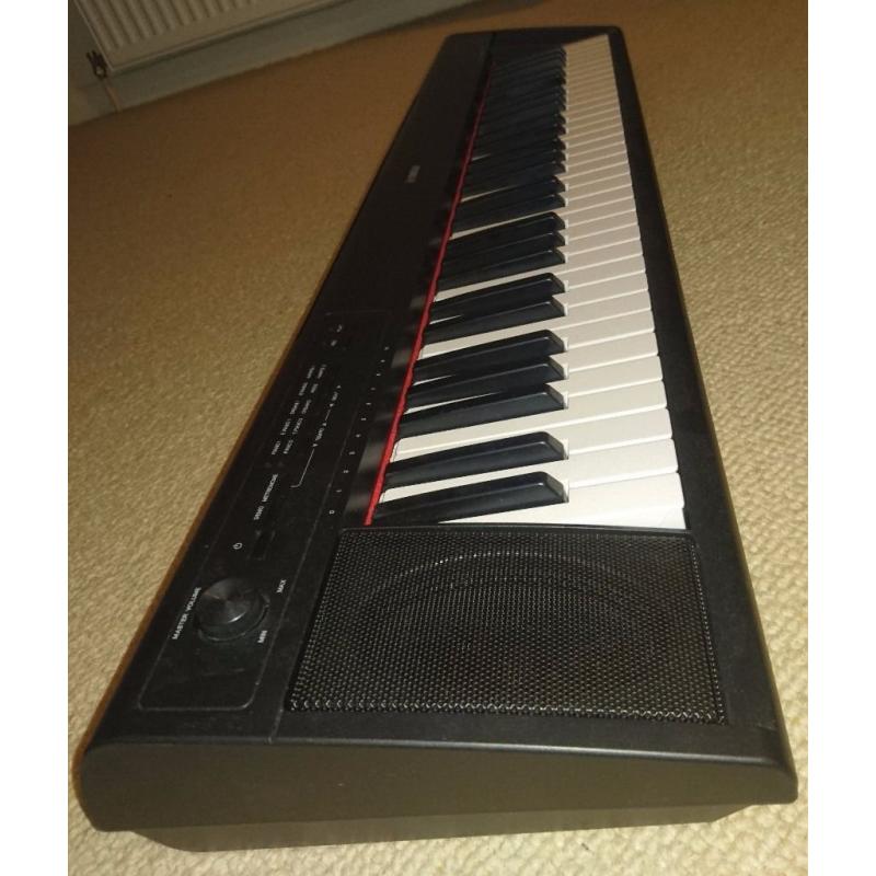 yamaha piaggero np12 keyboard