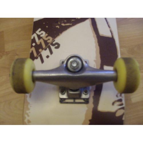 Feeble Skateboard