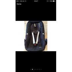 MAXI COSI PEBBLE CAR SEAT AND COSI TOES FOR SALE 9months old