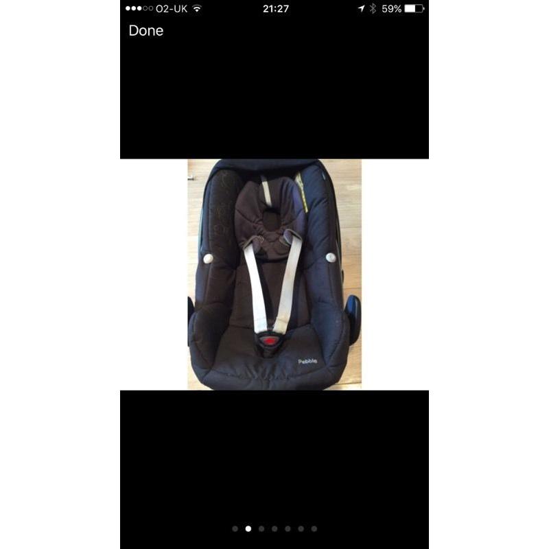 MAXI COSI PEBBLE CAR SEAT AND COSI TOES FOR SALE 9months old