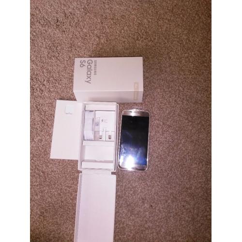 Samsung galaxy s6 gold platinum 32gb bnib never been touched