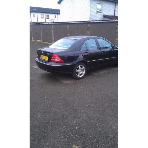 Mercedes C-180