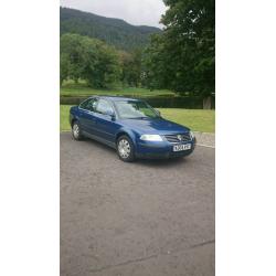 Wolkswagen PASSAT 2004 good condition full year Mot