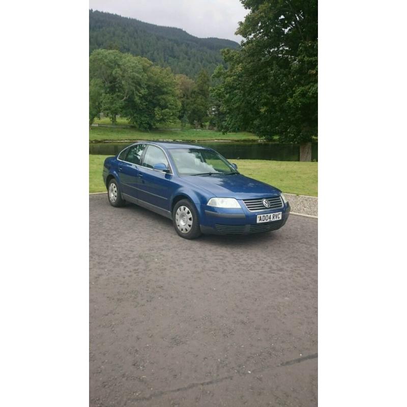 Wolkswagen PASSAT 2004 good condition full year Mot