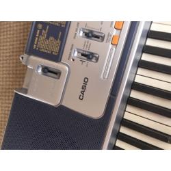 CASIO LK-110 Keyboard