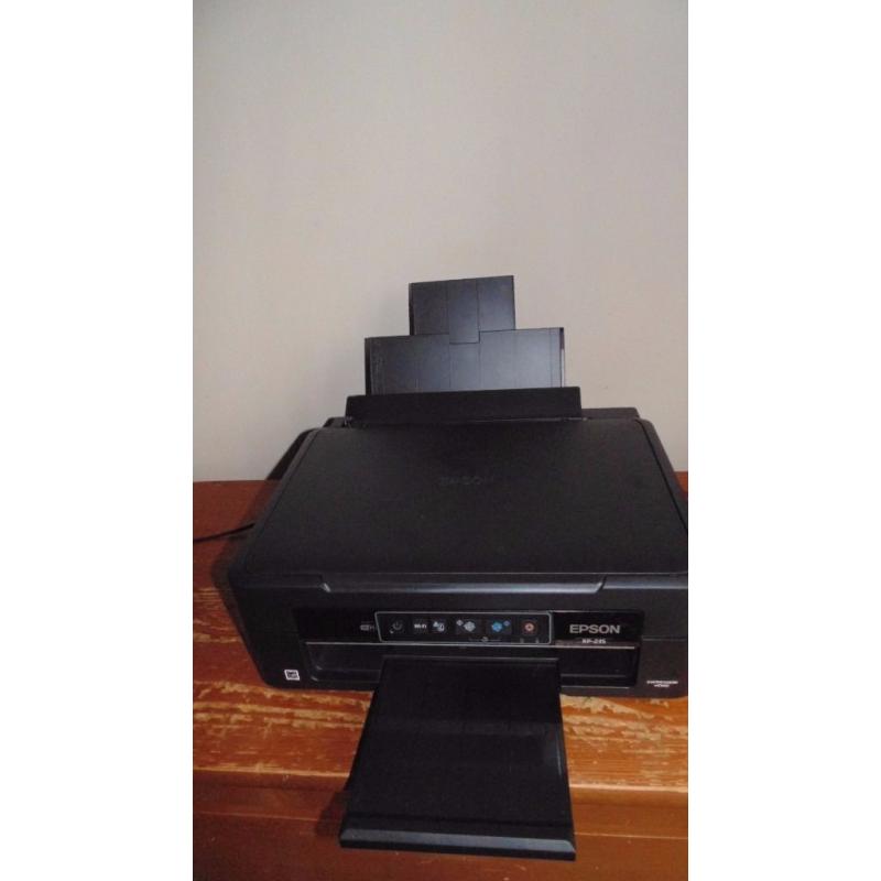 Epsom Expression Home XP-235 Wireless Printer. Perfect working condition. Including set up disk.
