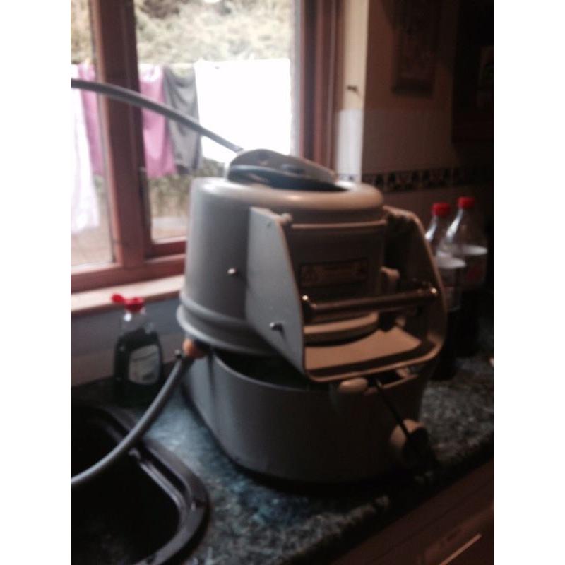 Potato peeler machine