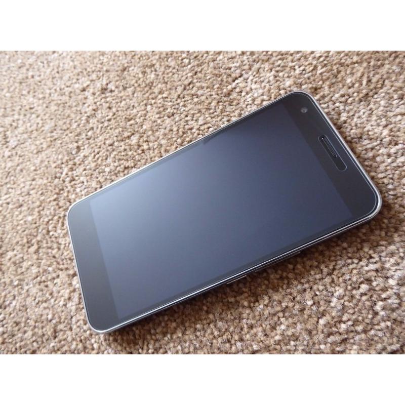 Vodafone Smart Ultra 6. THE best budget Android phone available. Unlocked.