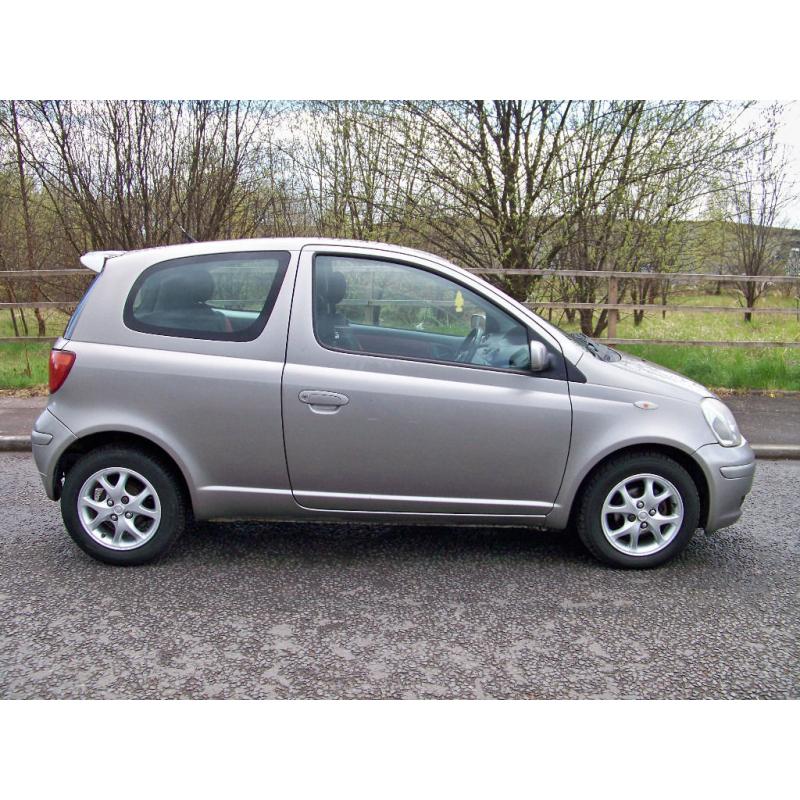2005 (55) Toyota Yaris 1.3 vvti Colour Collection.