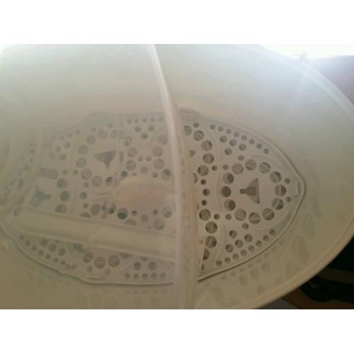 Tommee tippee sterilizer (x2) , bottle warmer and isulated bottle bag (×2)