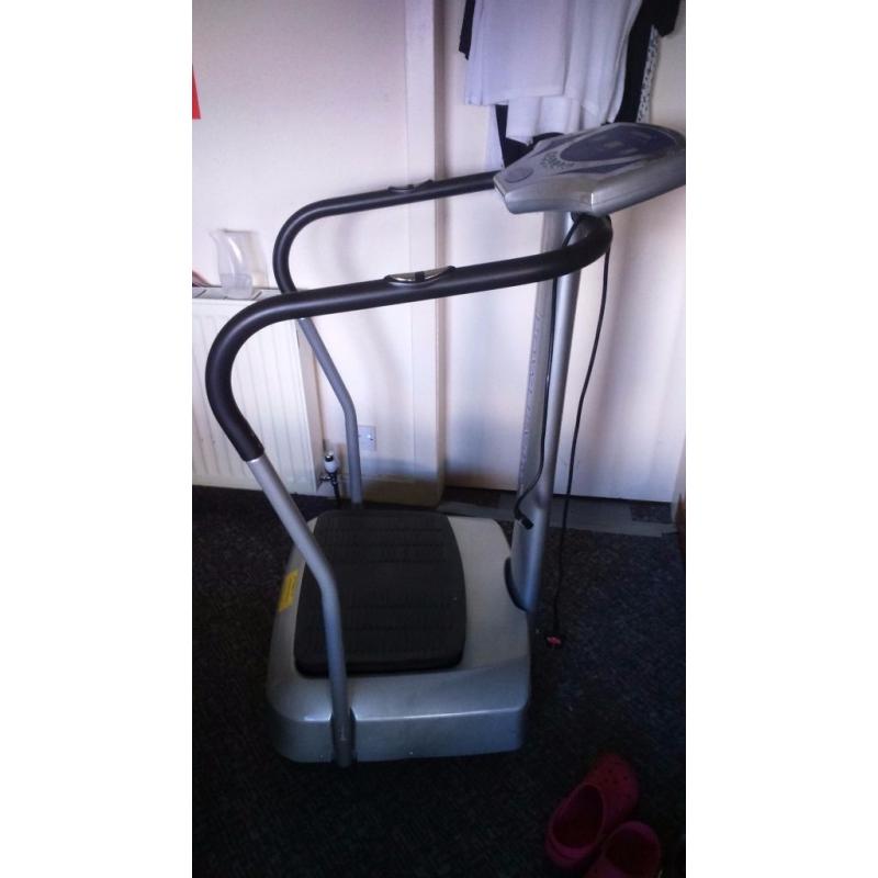 Power Vibe vibration plate trainer