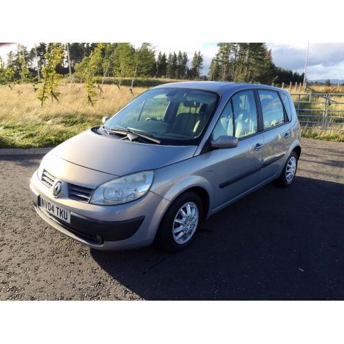 Bargain LOW MILES AUTO to clear Renault Scenic 1.6 Expression 39000 miles , mot March 2017 2 keys !!