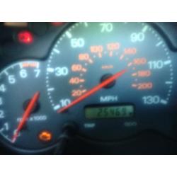 25.000 MILES' CONVERTIBLE K/A 1 YEAR MOT 1 LADY OWNER ,25,000 MILE'S 100% GENUINE