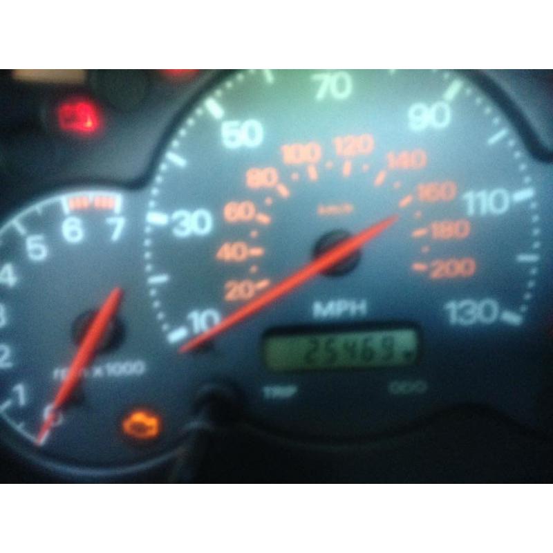 25.000 MILES' CONVERTIBLE K/A 1 YEAR MOT 1 LADY OWNER ,25,000 MILE'S 100% GENUINE