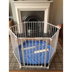 Lindam safe & secure playpen