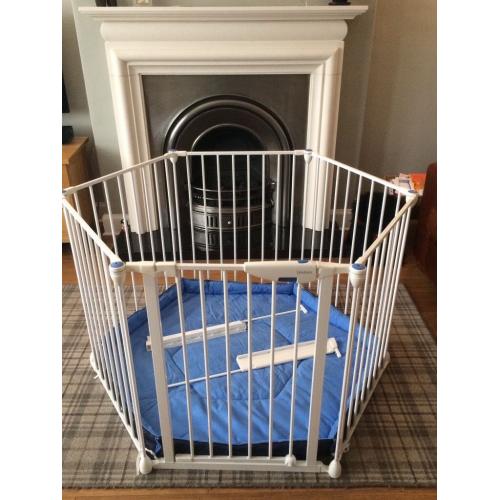 Lindam safe & secure playpen