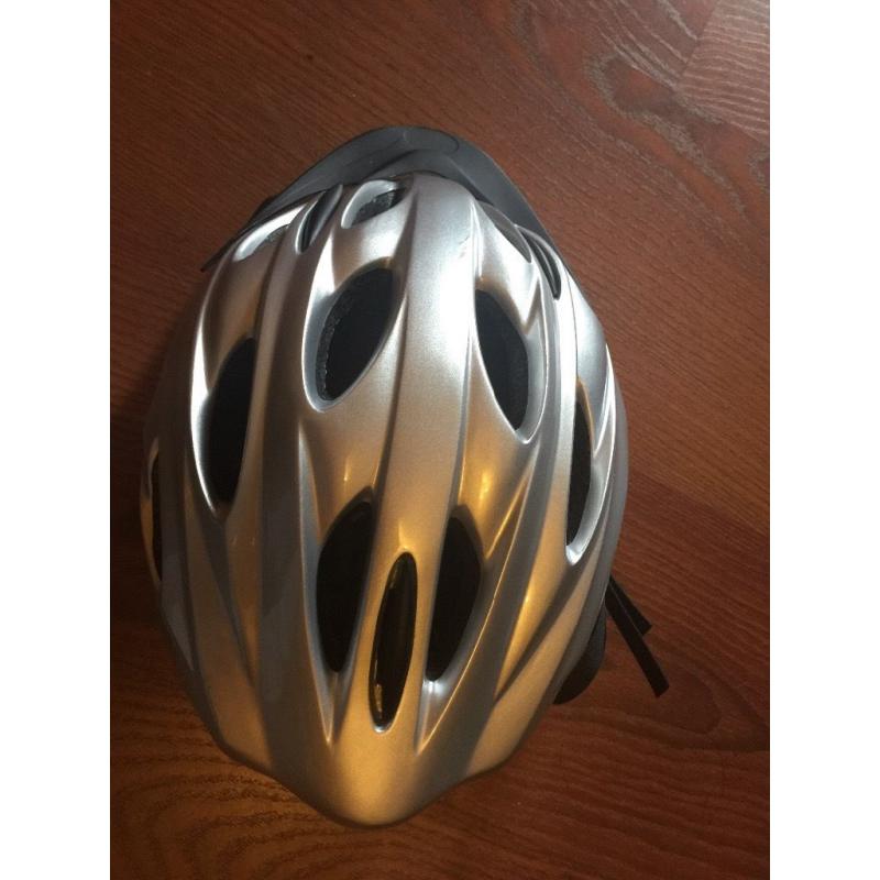 Urgent - Used Female cycling helmet and jacket