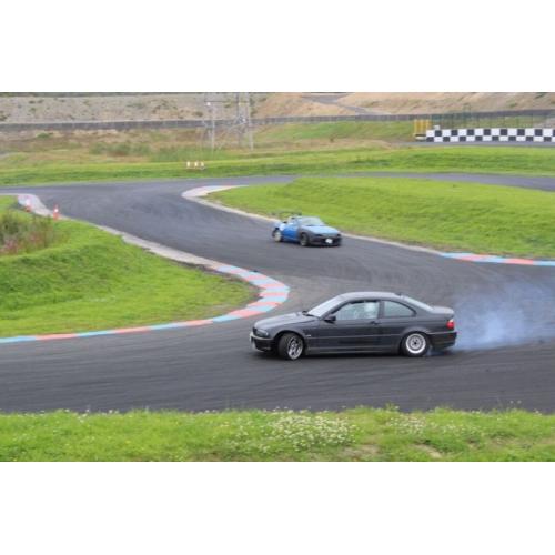Breaking BMW 328ci Drift Car