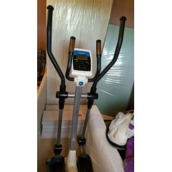 Reebok edge cross trainer
