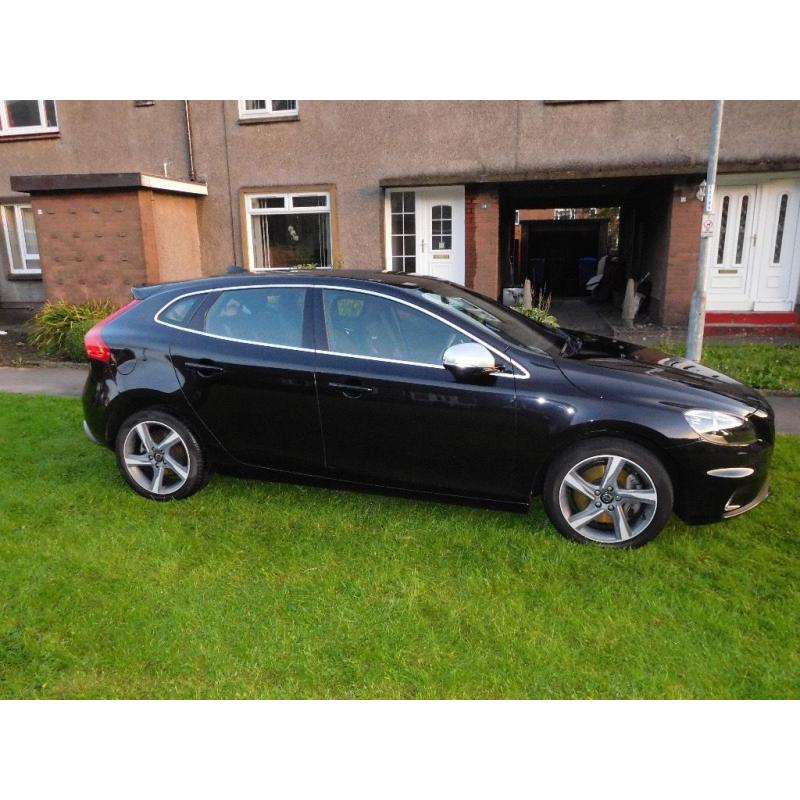 V40 R DESIGN D3 LOW MILEAGE WINTER PACK BLACK METALLIC PAINT