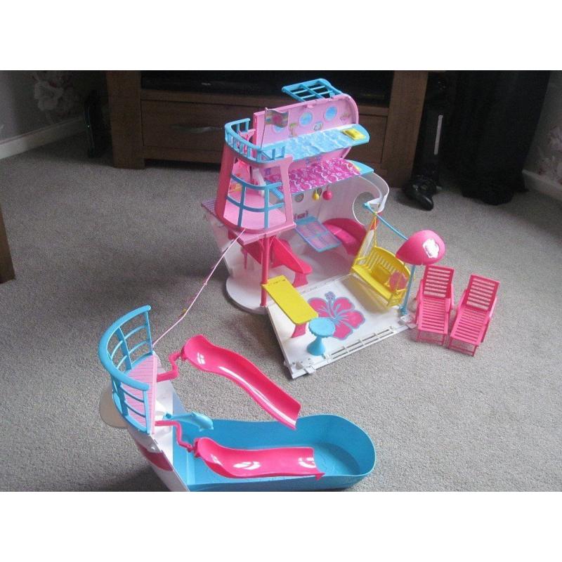 Barbie cruise ship, vending machine and wardrobe