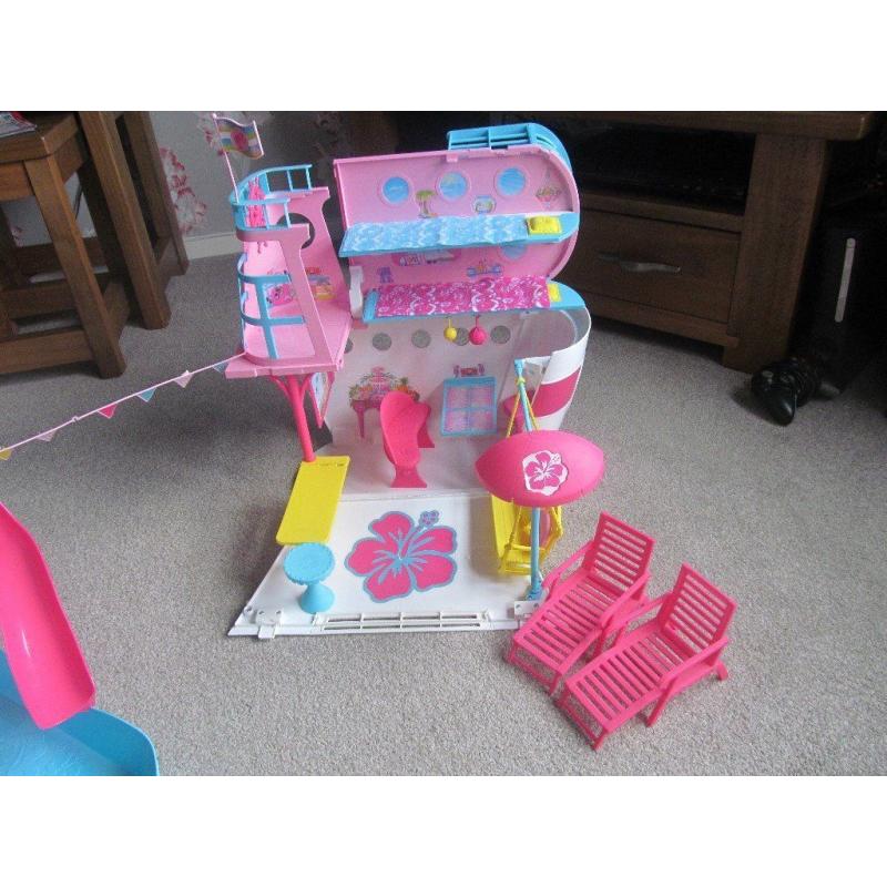 Barbie cruise ship, vending machine and wardrobe
