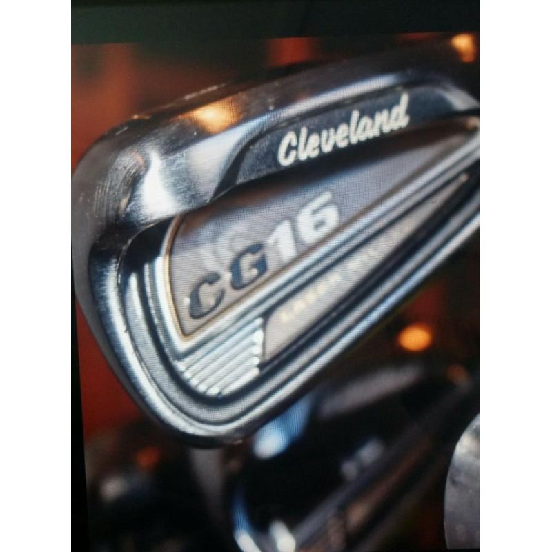 Cleveland CG16 Irons