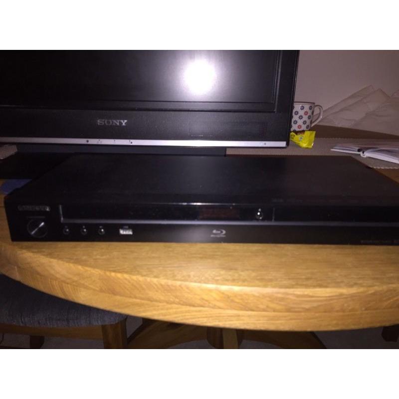 32" Sony TV and Onkyo bluray player