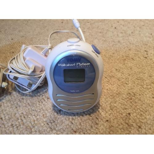 TOMY WALKABOUT PLATINUM BABY MONITOR