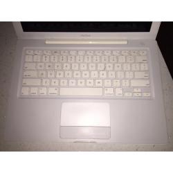 Macbook A1181 13.3-inch 4GB RAM 80GB HARD DISK