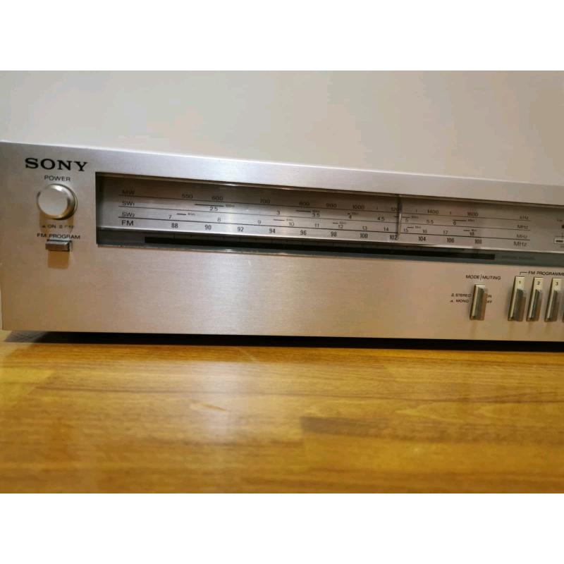 Sony ST-242S vintage tuner