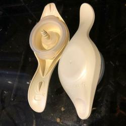 Medela Mini Electric Double Breast Pump & accessories