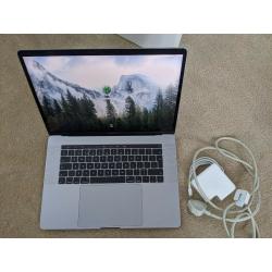 Apple Macbook Pro 15in Retina Touch bar 2017 2.8Ghz i7 16GB 250gb SSD