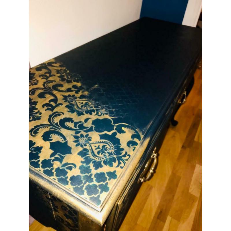 Sideboard -Side table