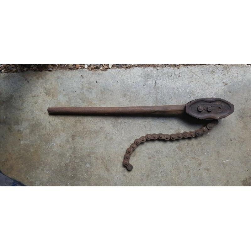 Heavy Duty pipe chain wrench